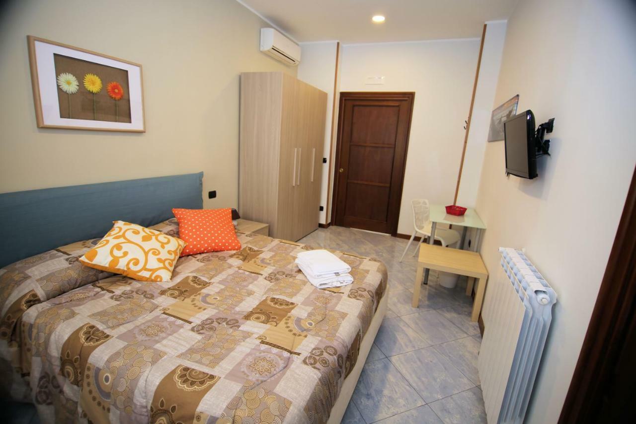 Bed and Breakfast Casa Vittoria Neapol Zewnętrze zdjęcie